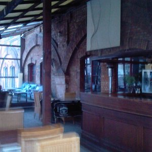 Piano Bar im Fort Mokotow 2.jpg